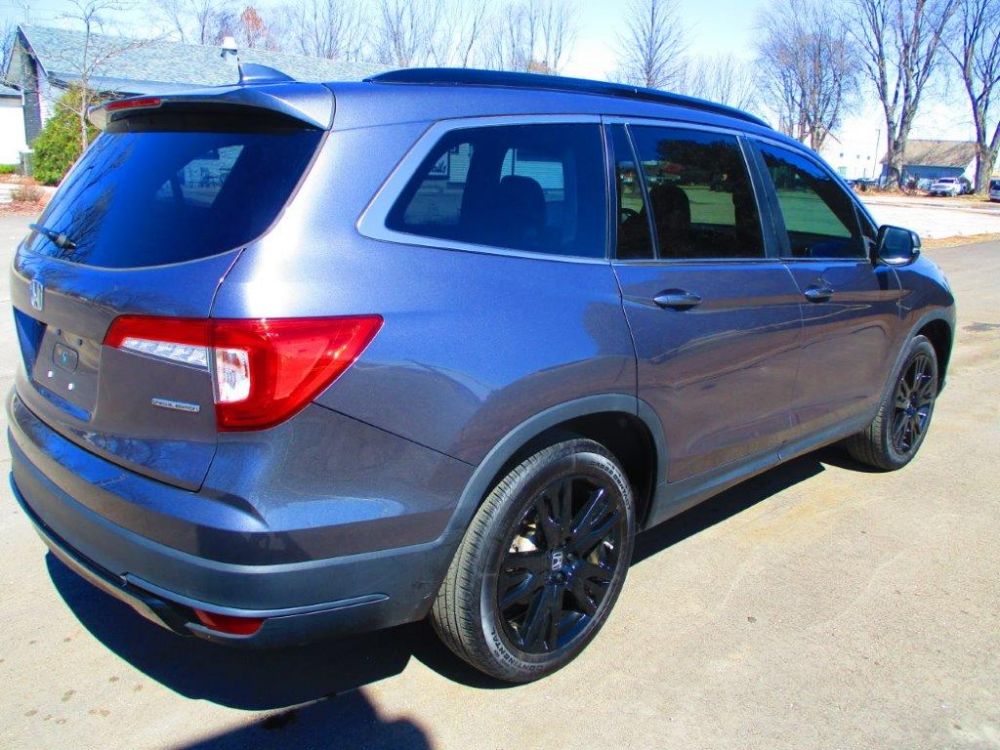 repairable salvage vehicles for sale buy wrecked damaged cars trucks